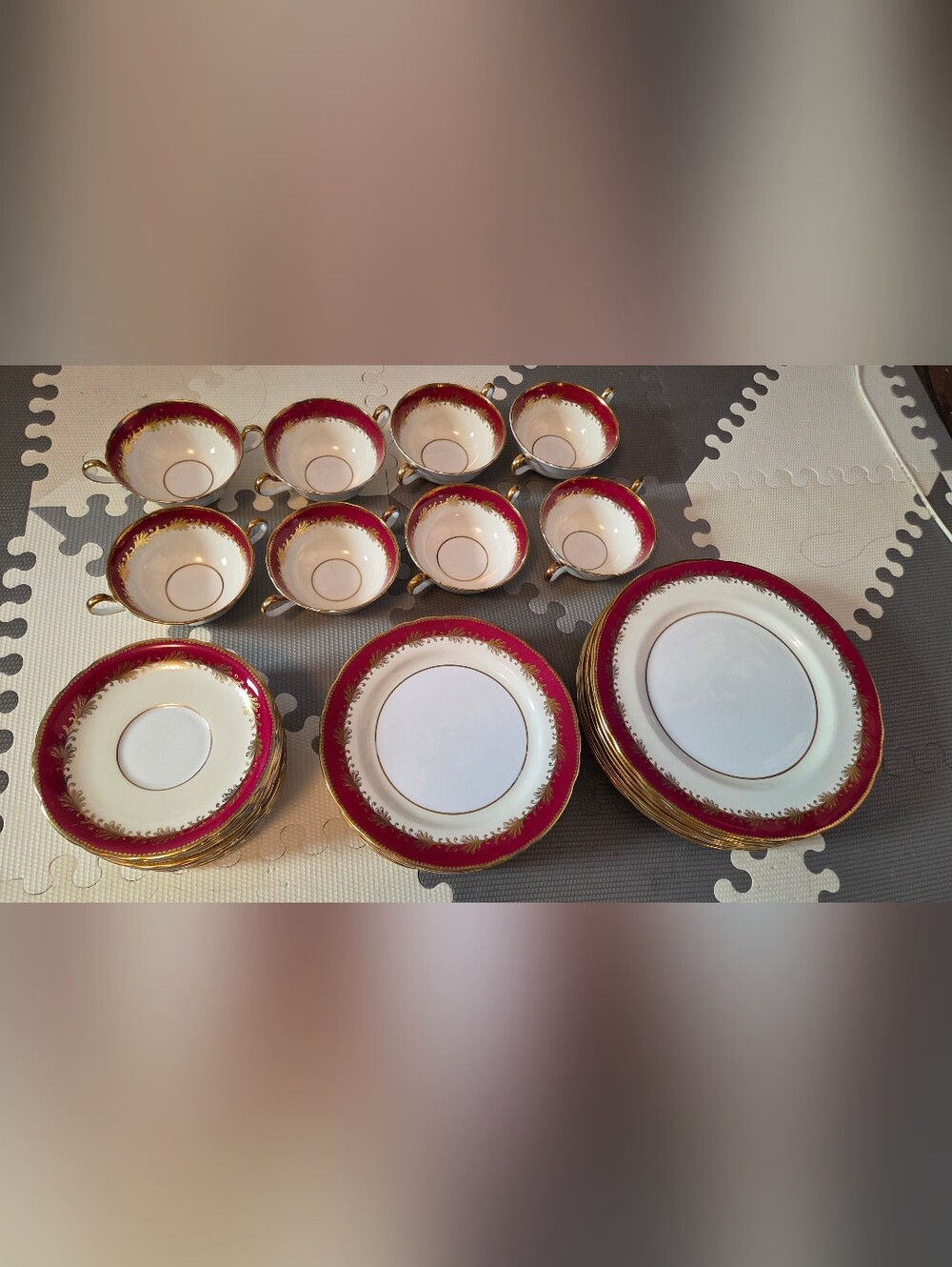 EXTREMELY RARE - Vintage Aynsley Fine Bone China -  Burgundy & Gold Set 37pcs.